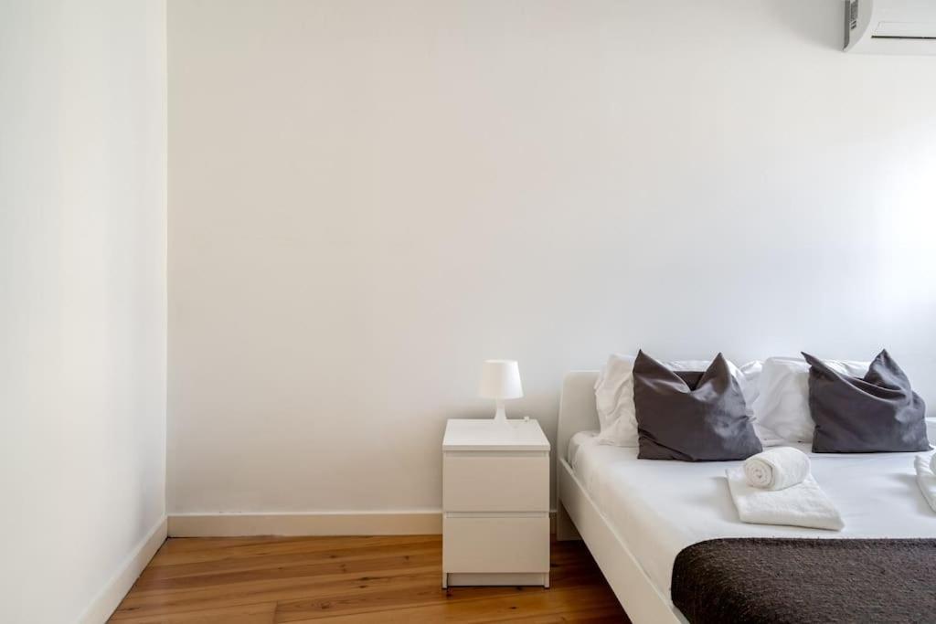 Cozy Ground Floor Studio With Ac And Loft Bedroom Lisboa 外观 照片