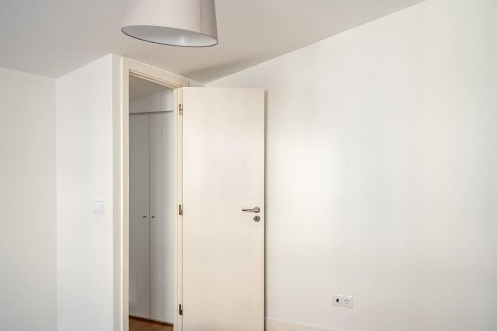 Cozy Ground Floor Studio With Ac And Loft Bedroom Lisboa 外观 照片